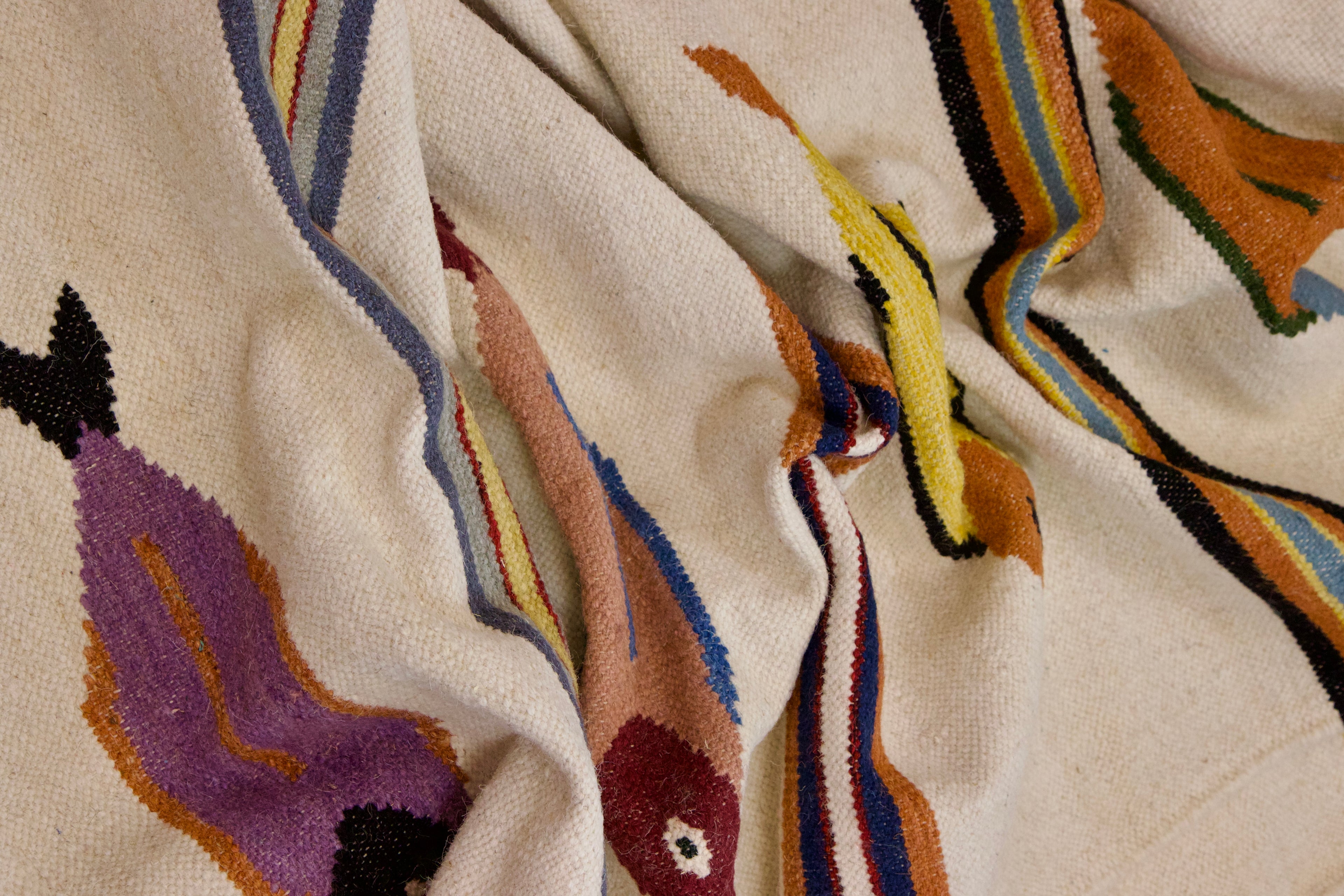 Vintage Mexican Folk Art Fish Kilim | 2'7" x 10' | c. 1970–1980