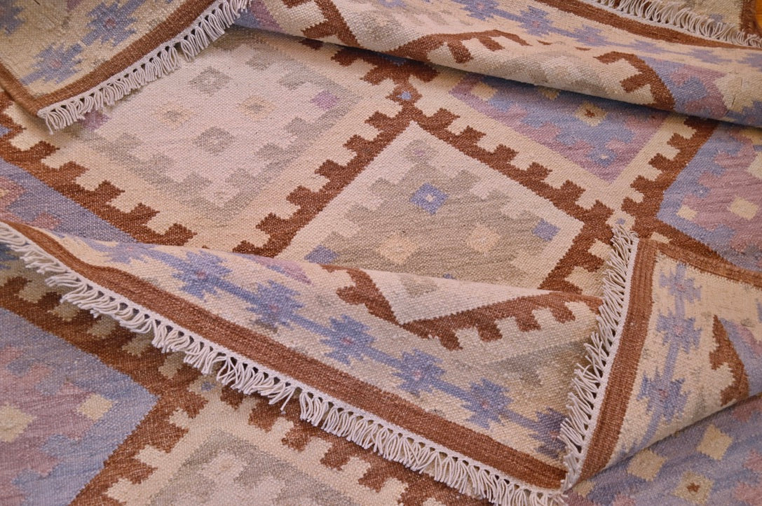 Turkish Pastel Kilim | 4′3″ × 7′0″ | c. 1950s–60s