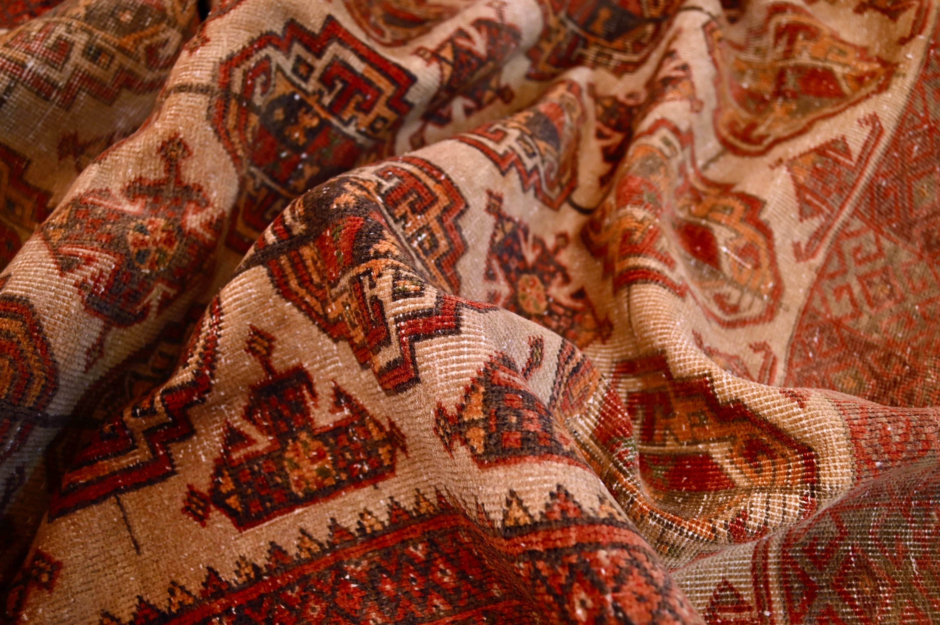 Turkmen Tekke Gul Rug | 3′8″ × 6′5″ | c. 1910s–1930s