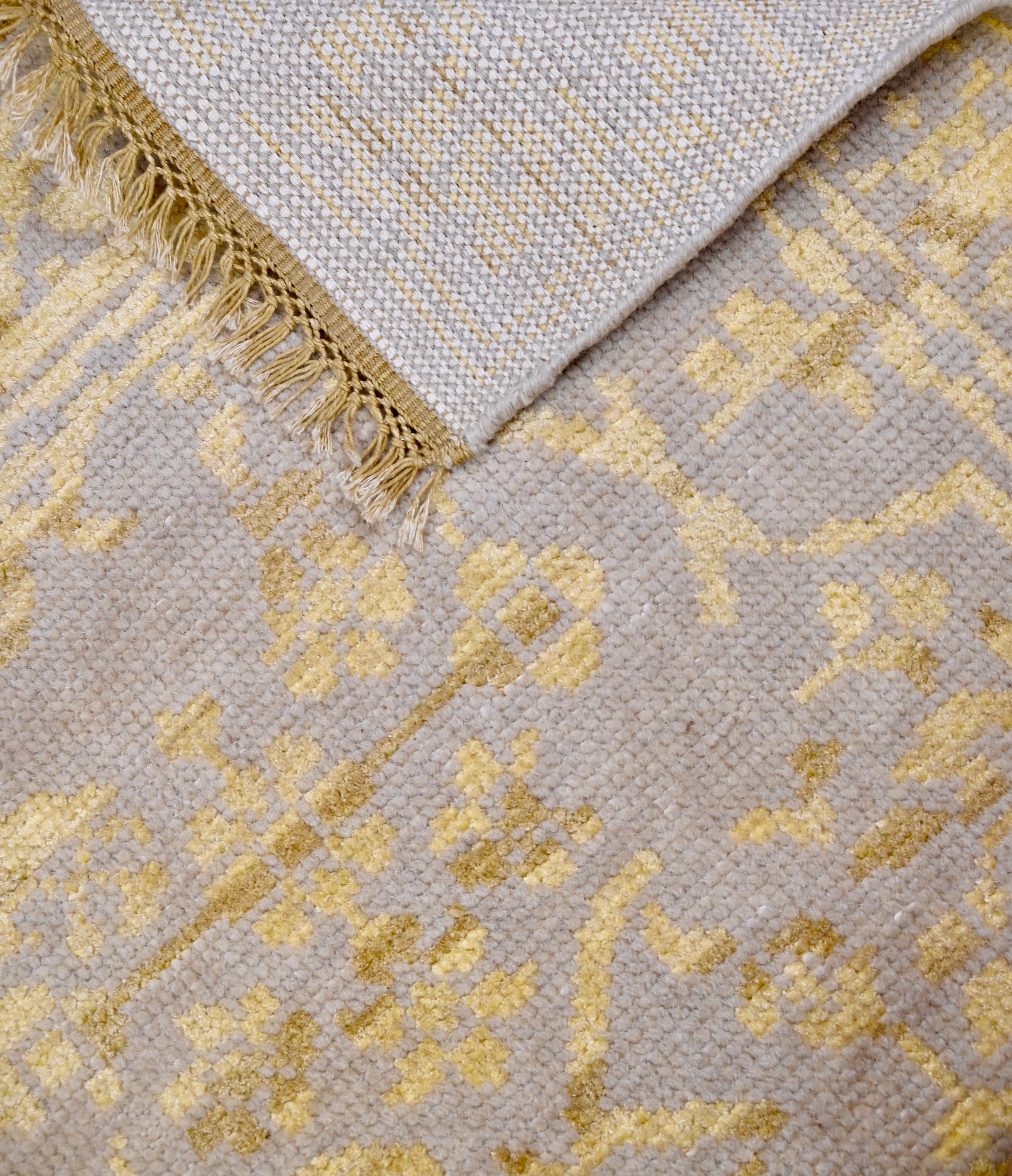 Luminous Wool & Silk Floral Rug | 3' x 5' | c. 2000s–2020s