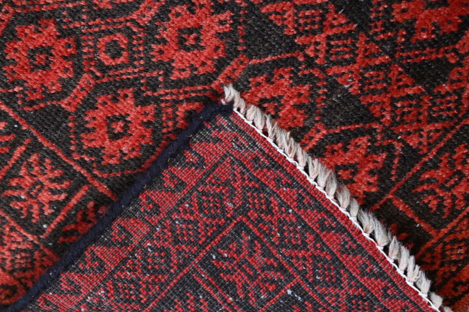 Antique Baluch Prayer Rug | 2'10" x 4'10" | c. 1920–1940
