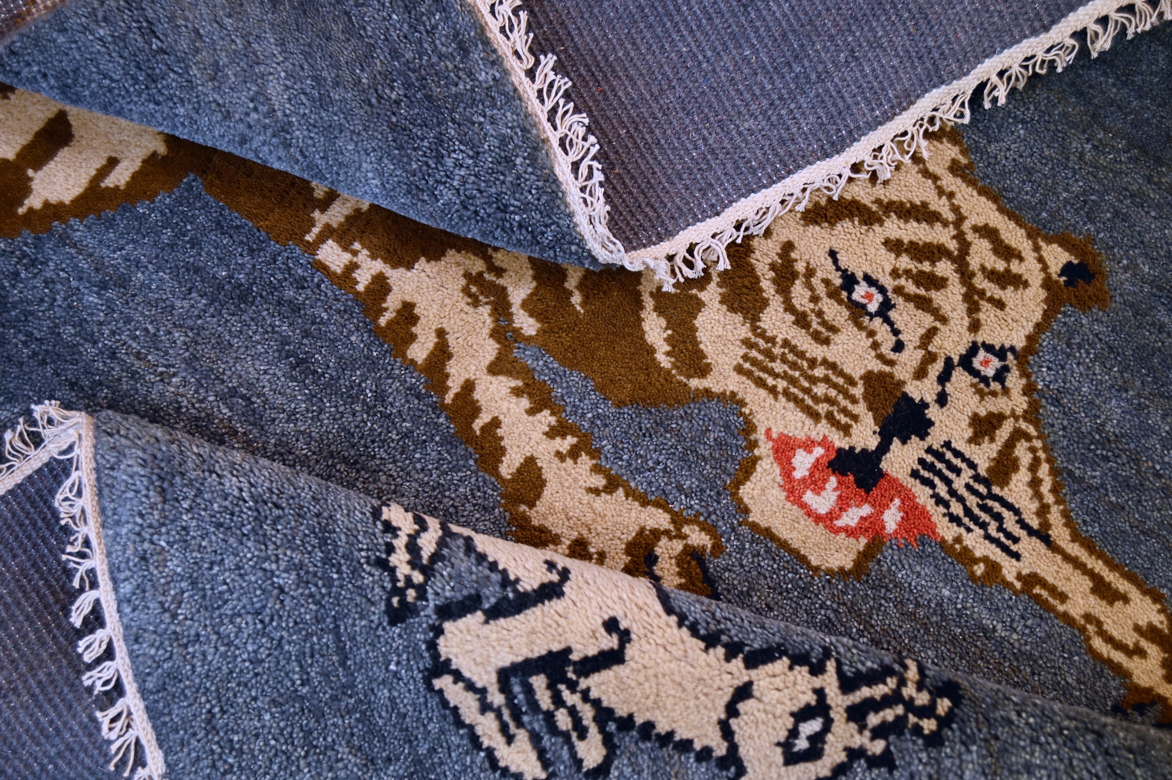 Zeki Müren Pictorial Rug | 3'11" x 4' | c. 1950s