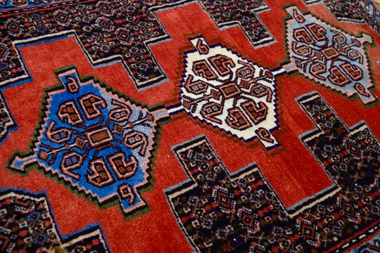 Hamadan Tribal Rug | 2'5" x 3'3" | c. 1950s–1960s