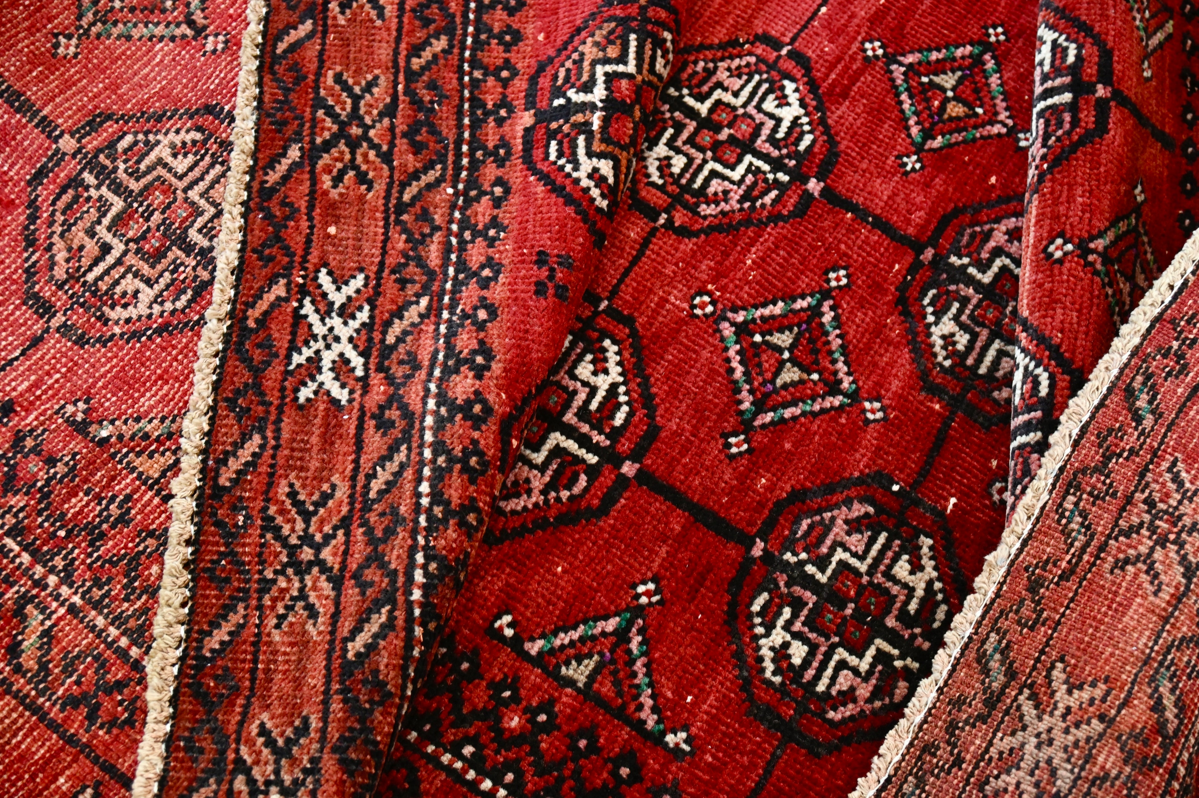 Turkmen Tekke Gul Rug | 3'4" x 4'6" | c. 1940s–50s