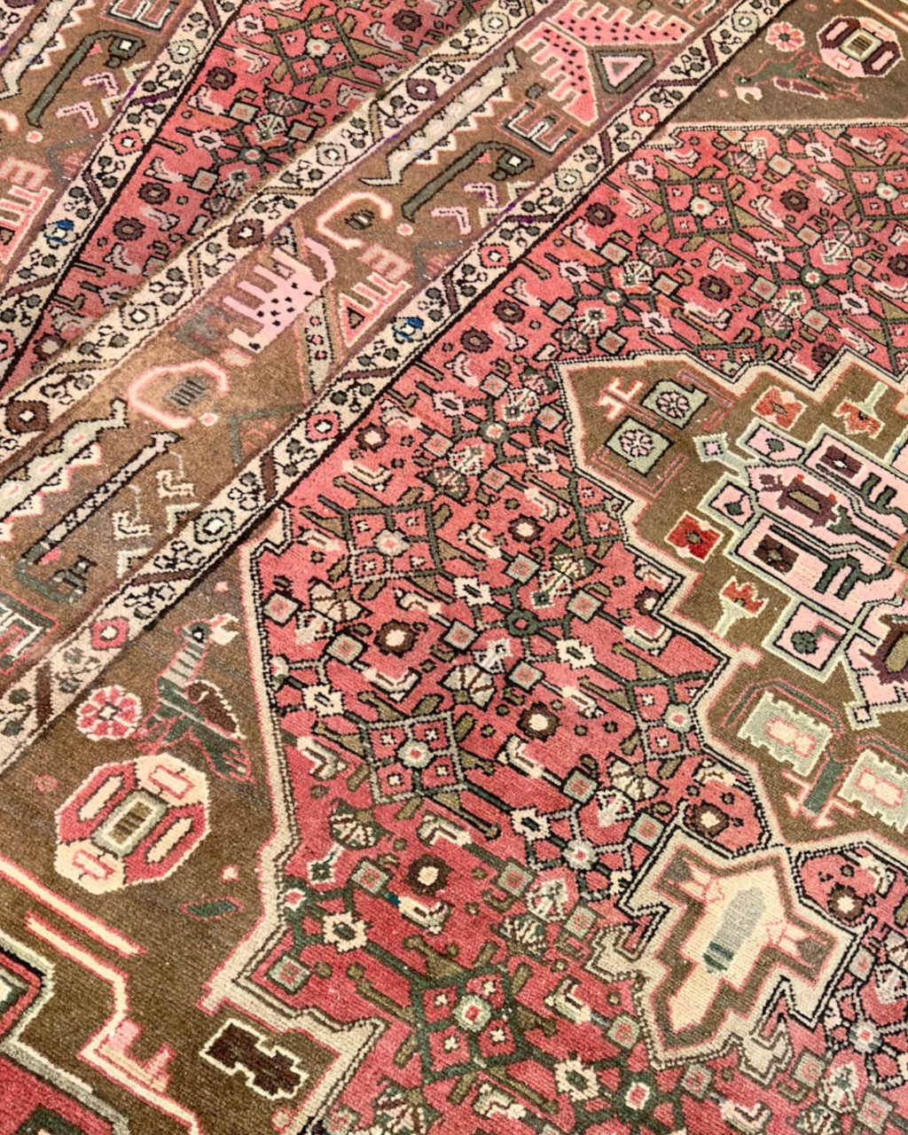 Persian Heriz Rug with Stylized Tribal Elephants | 3'5" x 7'5" | c. 1920s–1930s